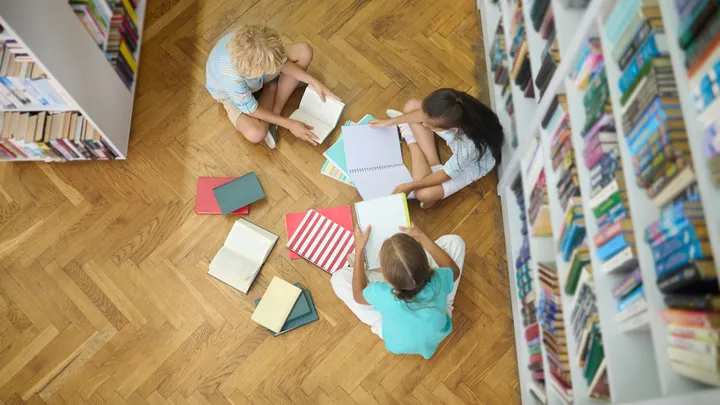 Biblioteca do CEU das Artes tem leitura, pintura e caça ao tesouro grátis no Dia das Crianças